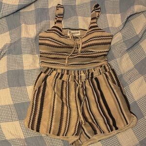 Striped Women’s Two Piece Set with pockets